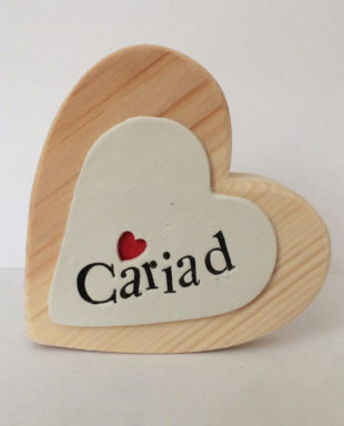Addurn Calon Pren Cariad