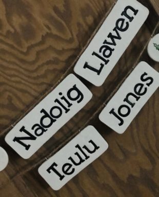 Bynting Personol Nadolig Llawen Teulu